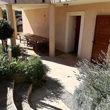 Chambres D'Hotes Le Clos Saint-Pierre-la-Palud Екстериор снимка