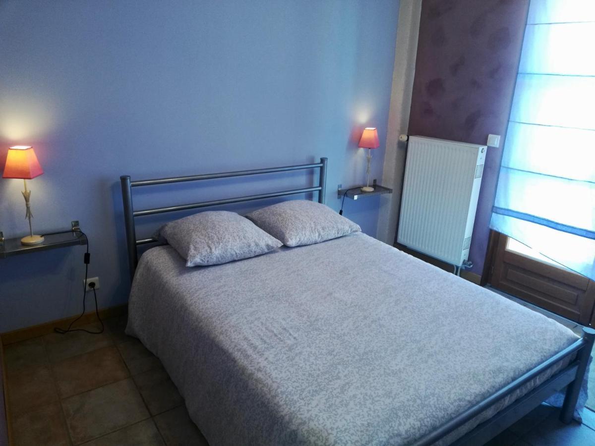 Chambres D'Hotes Le Clos Saint-Pierre-la-Palud Екстериор снимка